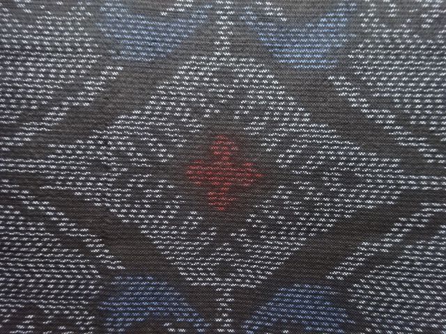 JAPANESE KIMONO / ANTIQUE KIMONO / SILK / DORO OSHIMA TSUMUGI / WOVEN FLORAL SARASA